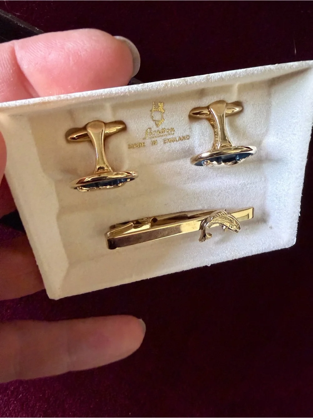 Stratton England Vintage whale gold tone cufflinks & tie clip set